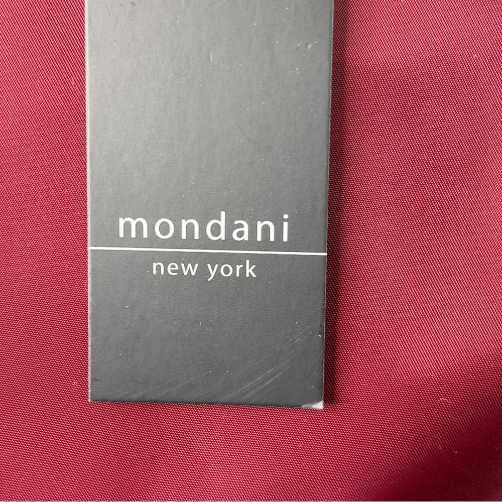Mondani New York WeekenderTote/Duffle/Gym Bag Holds Sneakers & Yoga Mat … - Picture 11 of 14